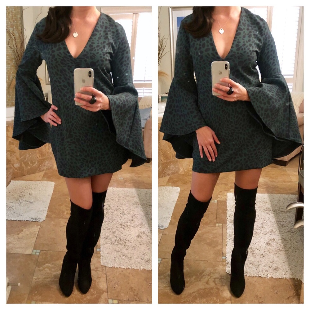 SOLD - Backstage brand bell-sleeve dress